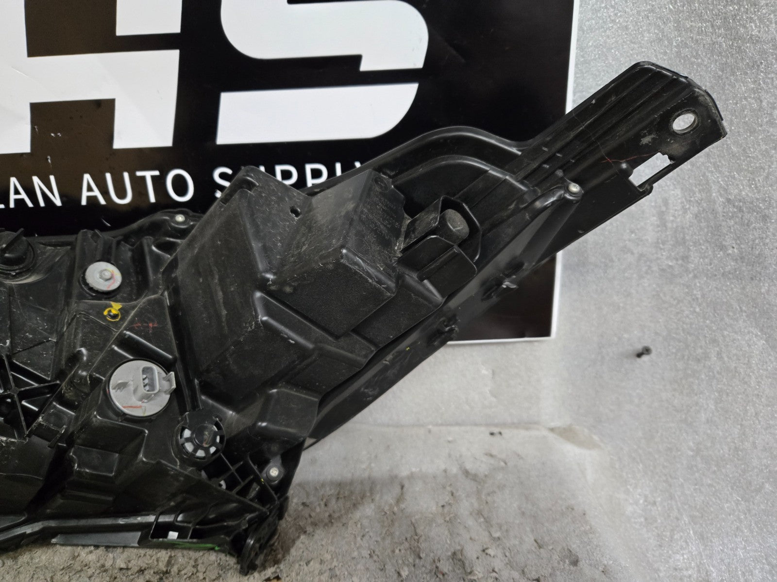 2019 2020 2021 Honda HR-V HRV Full LED Headlight Right RH Passenger Side OEM