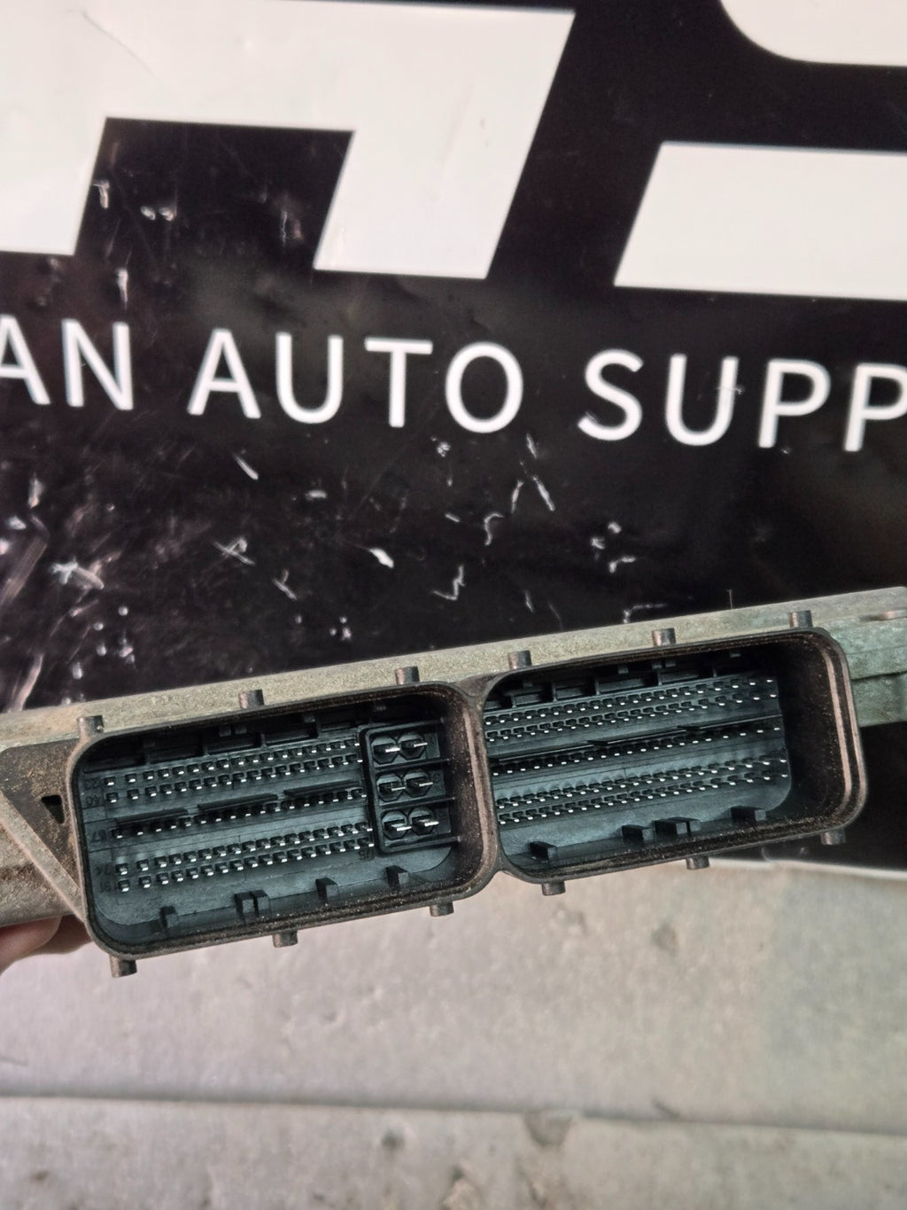 2018 2019 Alfa Romeo Stelvio OEM ECM Engine Control Module 50559852