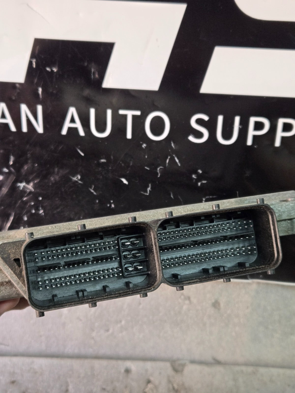2018 2019 Alfa Romeo Stelvio OEM ECM Engine Control Module 50559852