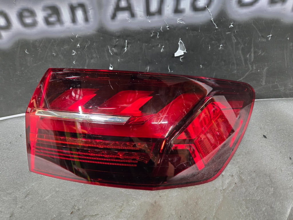 2020-2023 Audi Allroad Quattro Passenger Right RH LED Tail Light OEM 8W9945092AD