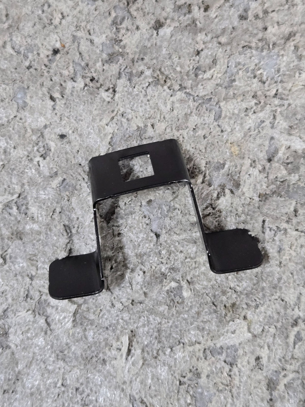 Genuine GM Passenger Side Front Fender Front Bracket 22780633 NEW