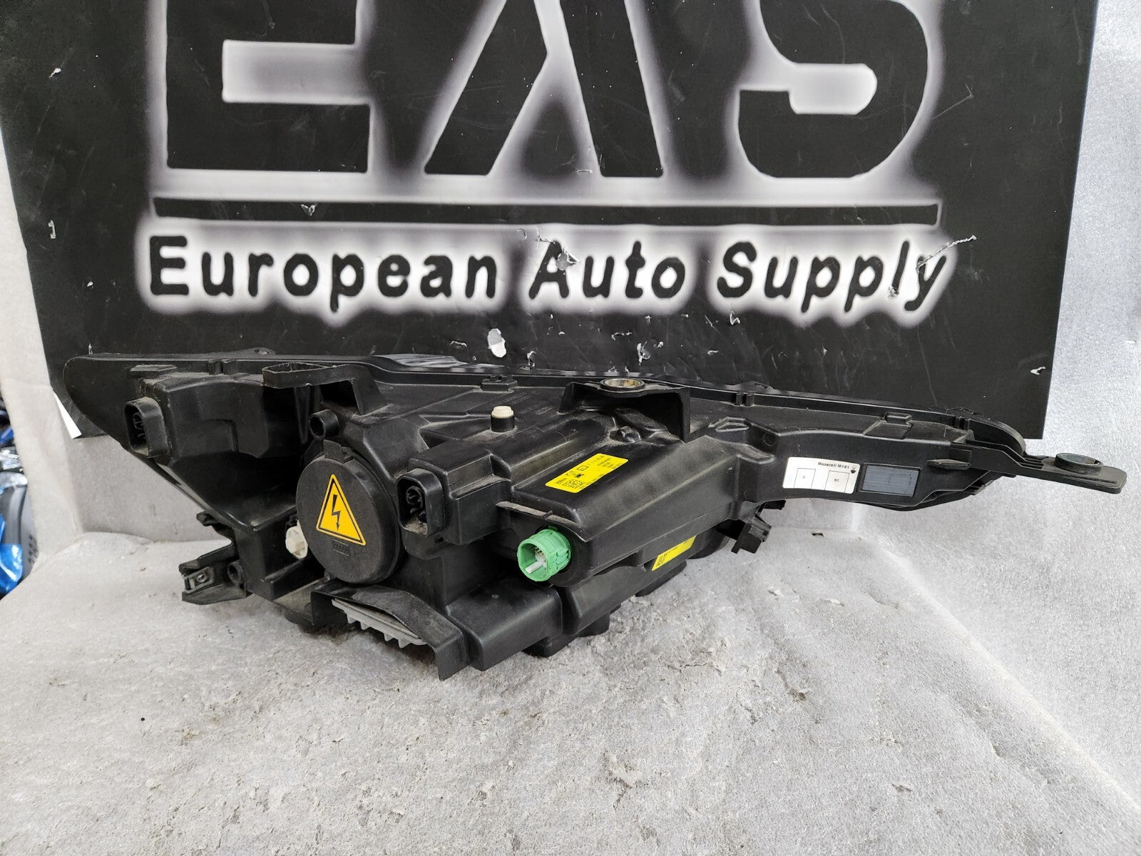 2017-2020 Maserati Levante Headlight Xenon HID LH Left Driver Side Non-AFS OEM