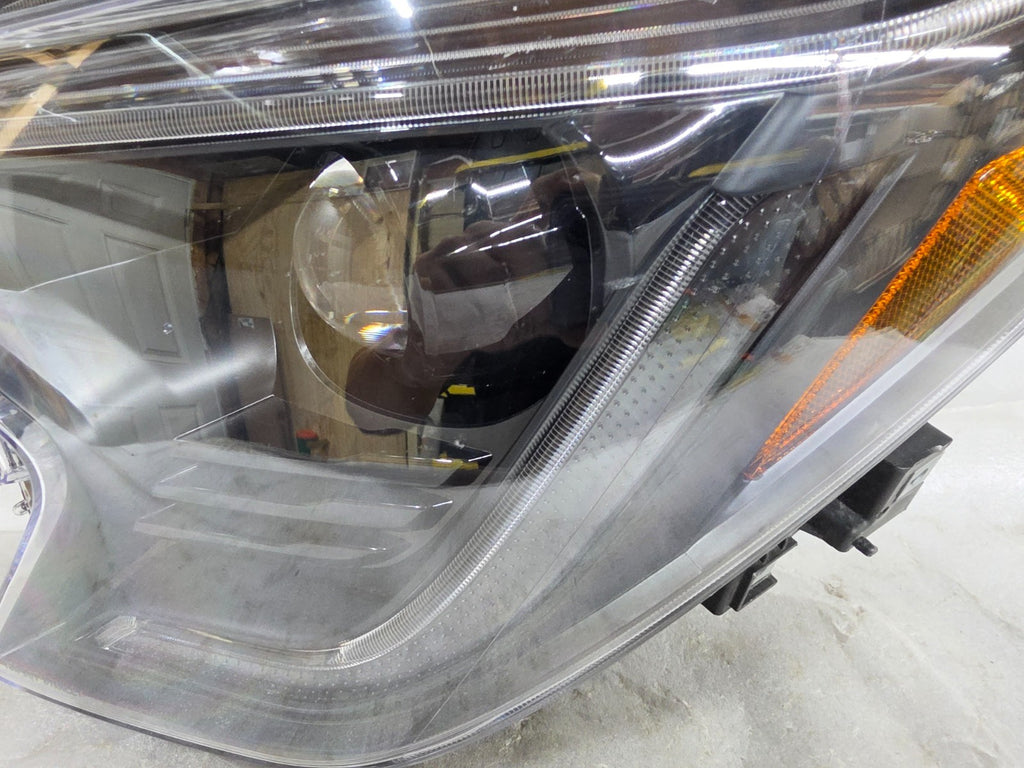 2023 2024 2025 Subaru Ascent Left LH Driver Side Headlight OEM 84002XC11A