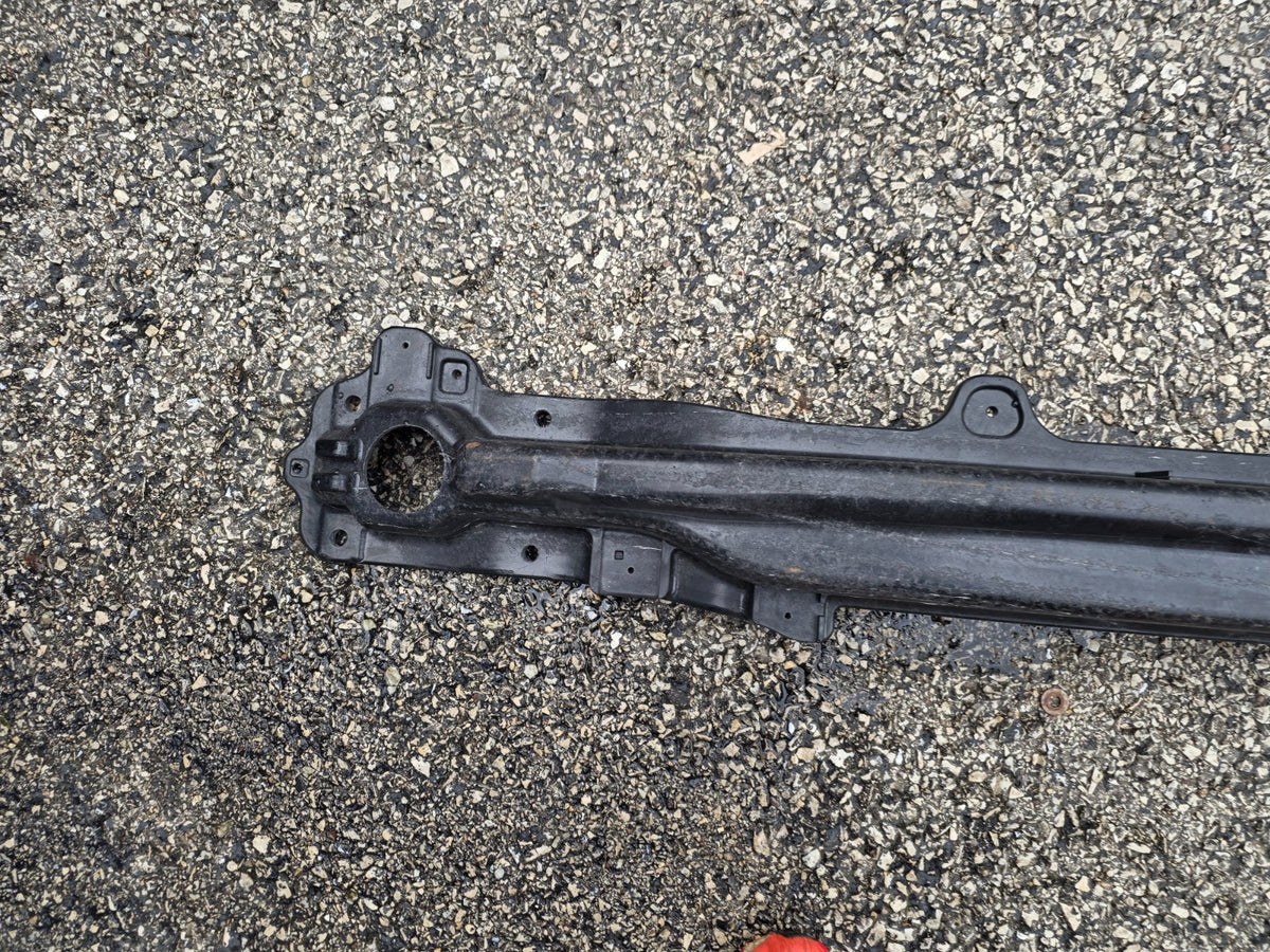 2017 2018 2019 HYUNDAI SANTA FE REAR BUMPER REINFORCEMENT BAR 86631-B8700 OEM