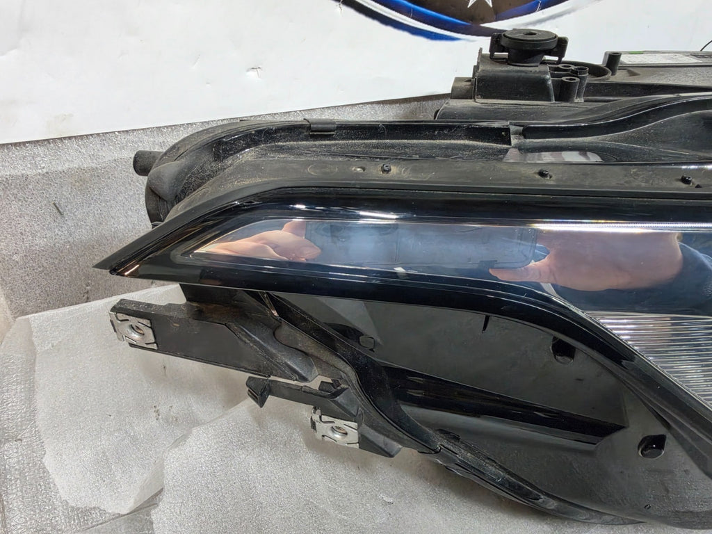 2022 2023 2024 Volkswagen Tiguan LED Headlight Right RH Passenger 5NL941036A OEM