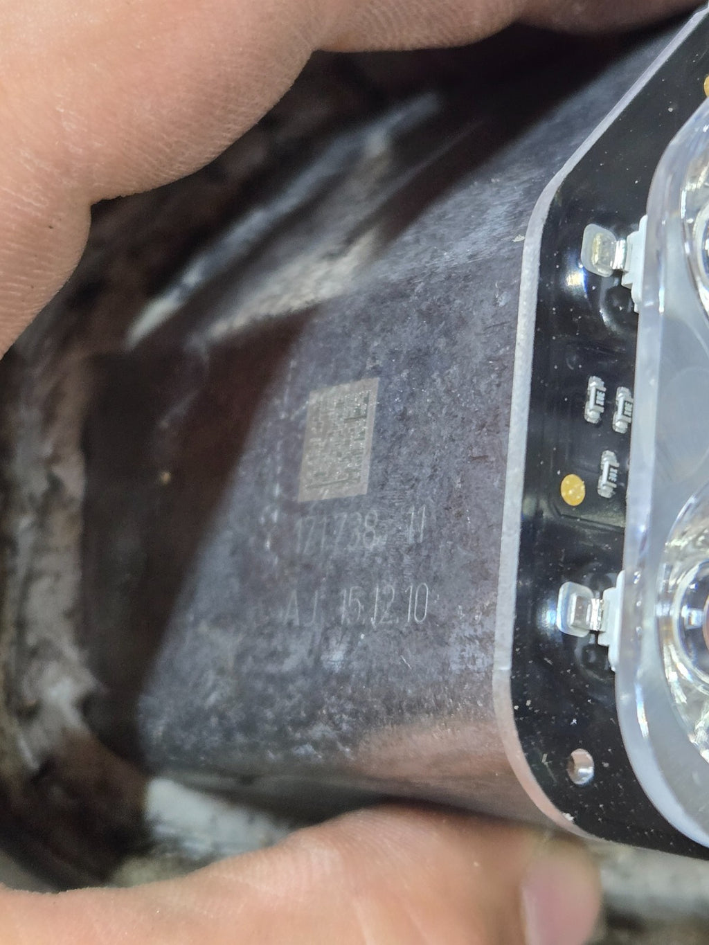 2011 2013 2013 535 F10 BMW 528 LED MODULE HEADLIGHT INDICATOR RIGHT 171739-02