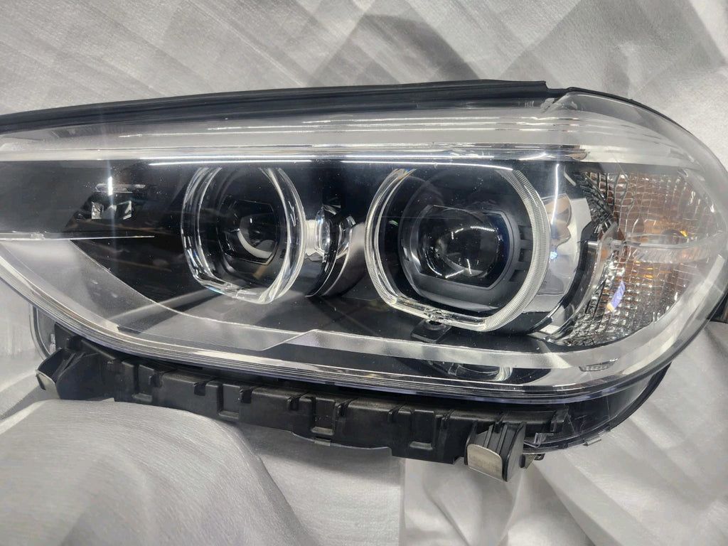 2018 2019 2020 2021 BMW X3 X4DRIVER SIDE HEADLIGHT FULL LED OEM 8739651 Complete