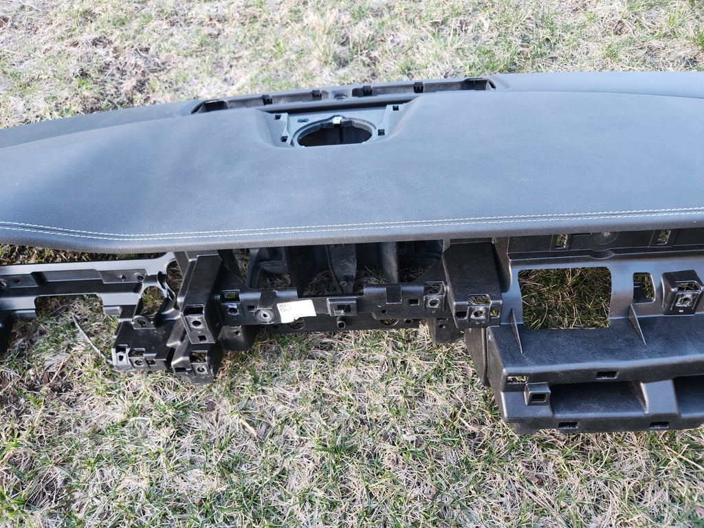 2024 2025 JAGUAR F-PACE DASHBOARD INSTRUMENT PANEL ASSEMBLY BLACK OEM NICE OEM 