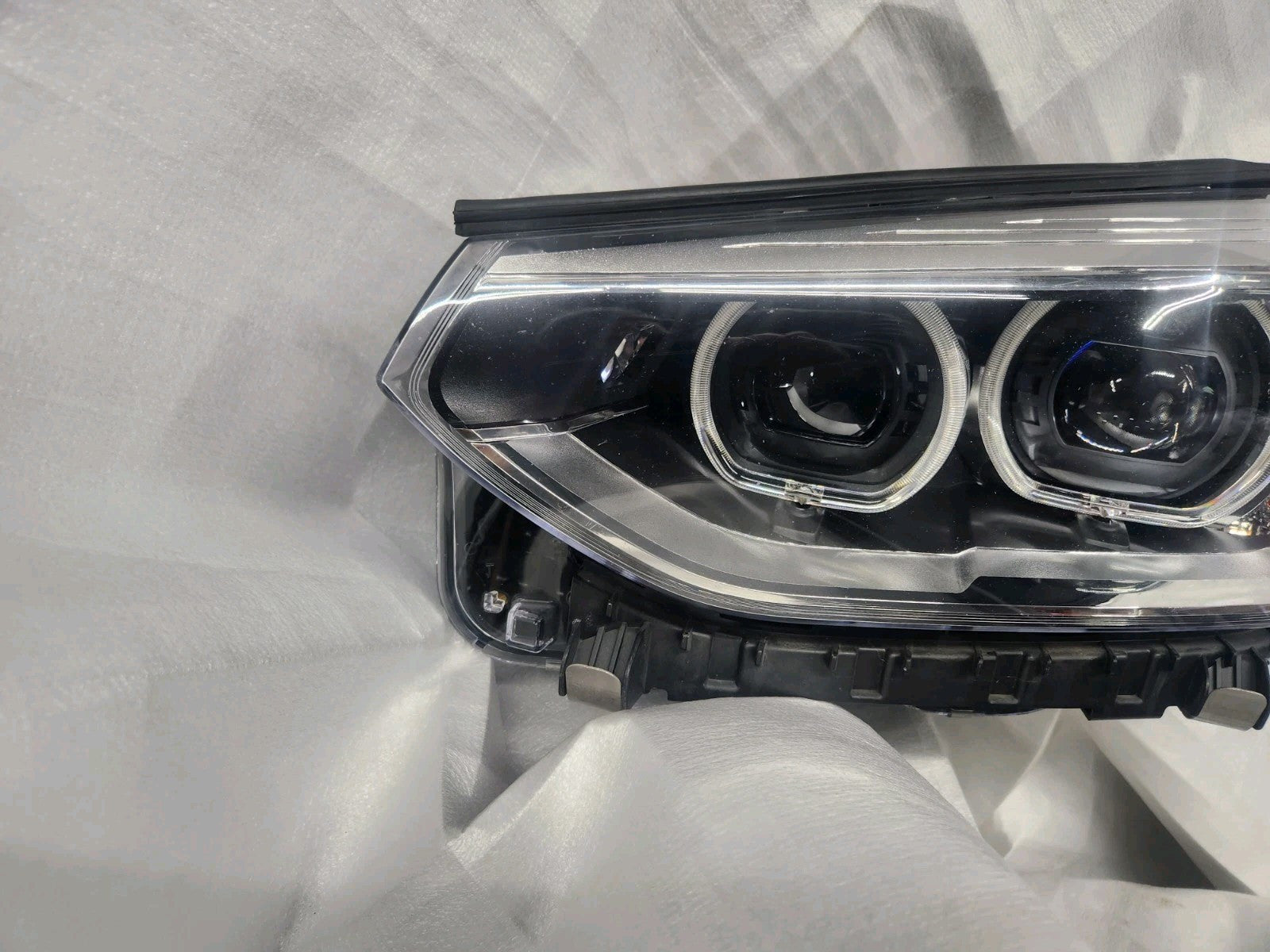 2018 2019 2020 2021 BMW X3 X4DRIVER SIDE HEADLIGHT FULL LED OEM 8739651 Complete